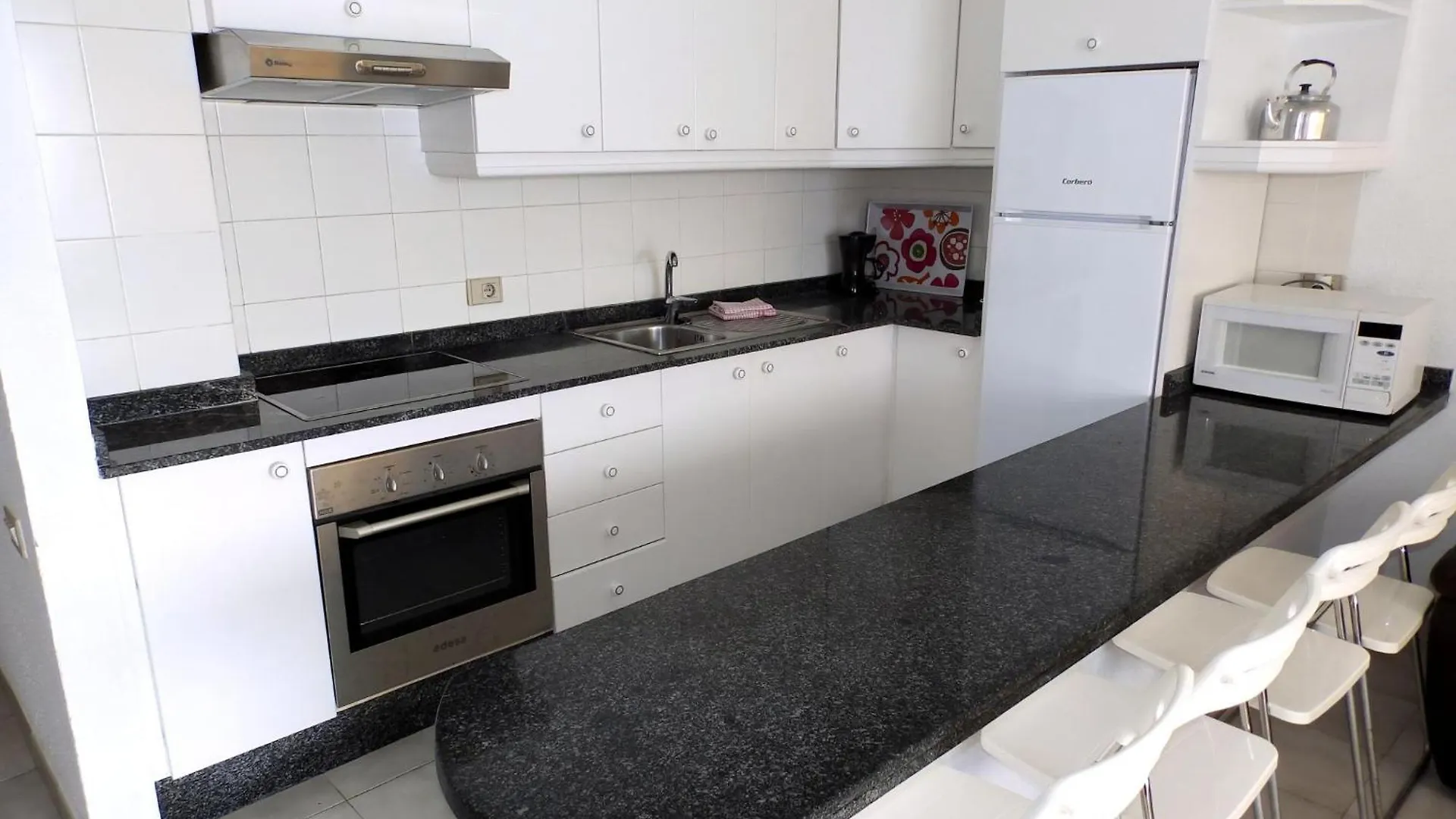 Geraeumige Ferienwohnung Mit Balkon Und Meerblick El Médano Appartement